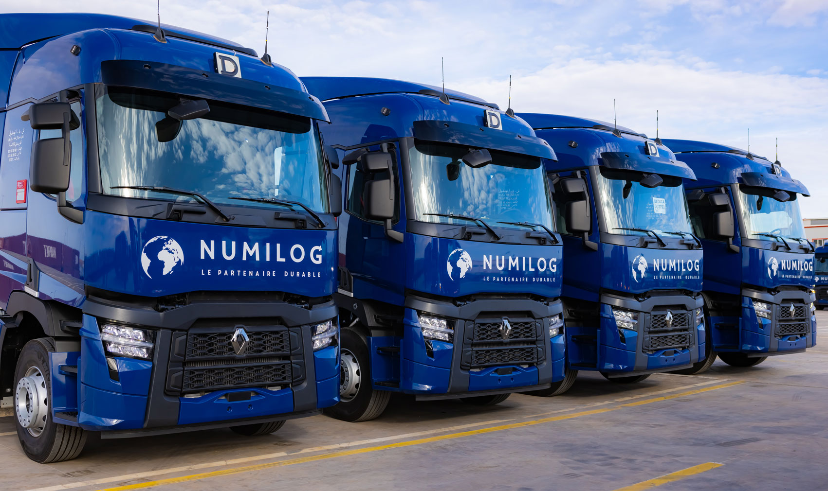 Numilog se Prépare pour l’Année 2024 avec une Nouvelle Flotte de Camions Semi-Remorque